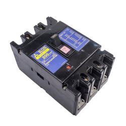 NF250-SS 3P 200A Circuit Breaker Fuse Switch - 1