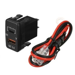 PD Type-C + QC3.0 Car Charger Socket - 3